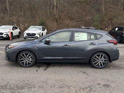 Used 2025 Subaru Impreza 2.0i Sport AWD/4WD image 2