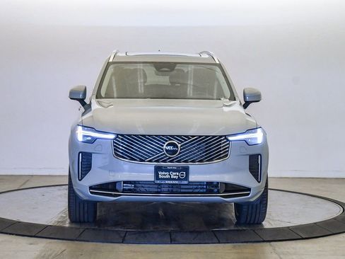 Certified 2025 Volvo XC90 B6 Core w/ Protection Package Premier image 6