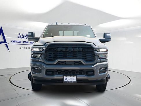 New 2026 RAM 3500 Big Horn AWD/4WD image 4