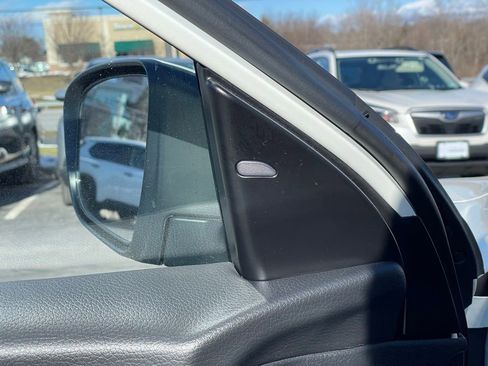 Certified 2021 Nissan Rogue Sport SV AWD/4WD image 11