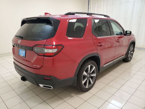 Used 2023 Honda Pilot Elite image 30