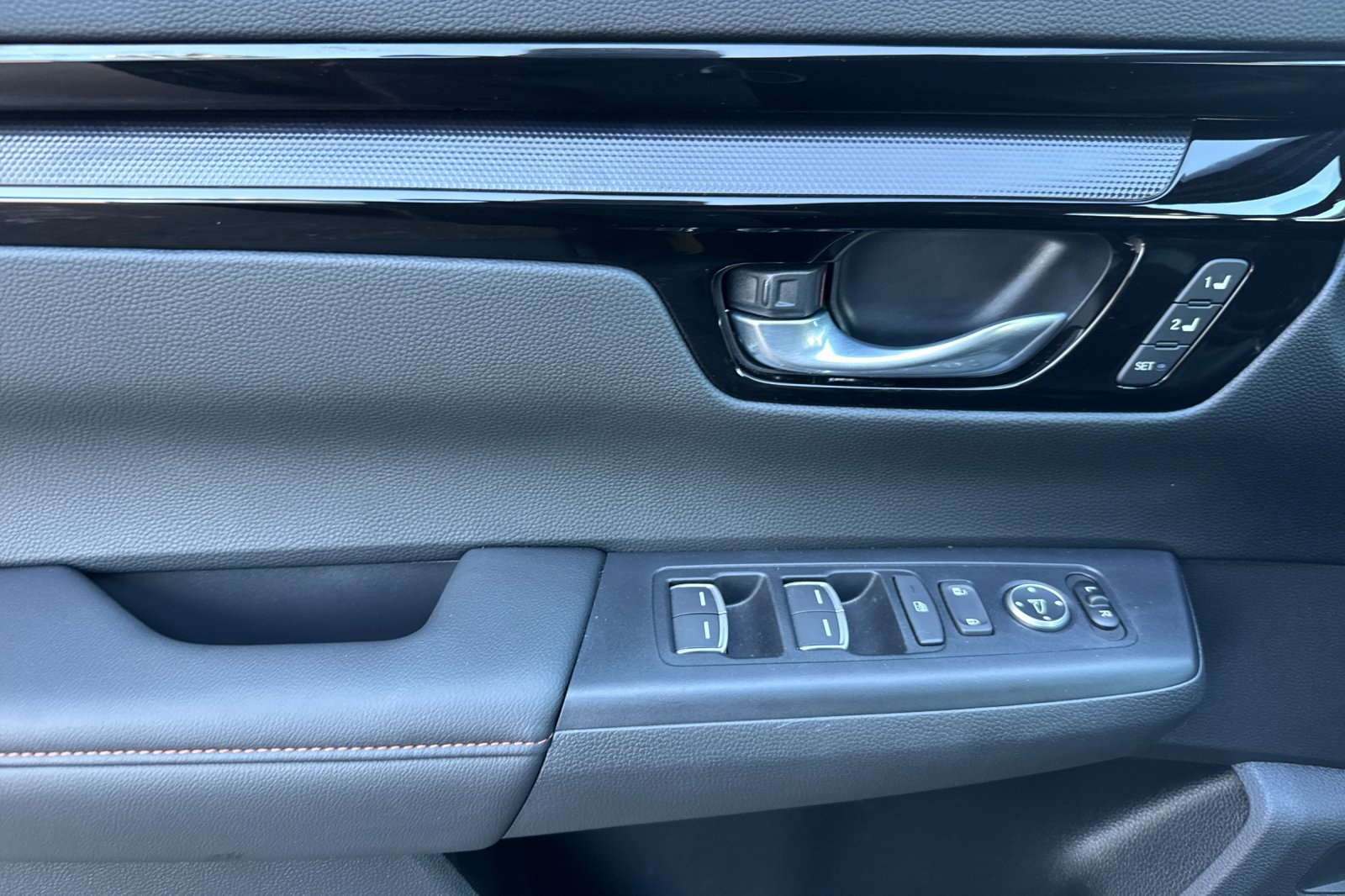 Certified 2026 Honda CR-V Sport Touring image 11