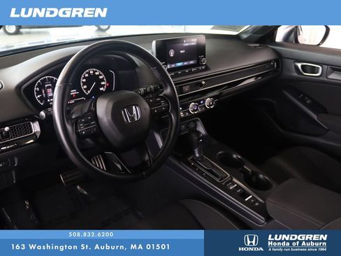 Used 2023 Honda Civic Sport image 8