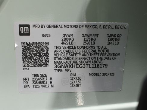 Used 2026 Chevrolet Equinox LT FWD image 39