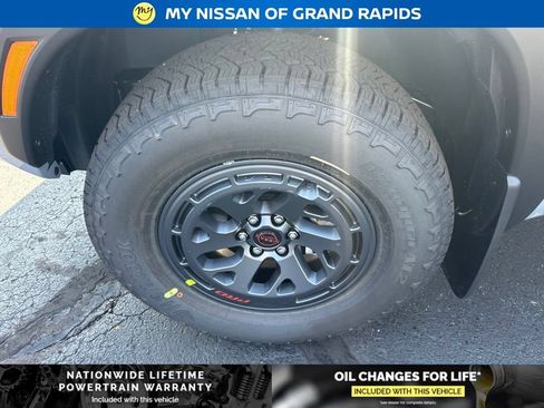 New 2026 Nissan Frontier PRO-4X w/ Pro Premium Package AWD/4WD image 10