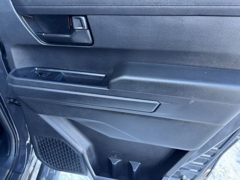 Used 2025 Toyota Tacoma SR5 image 17