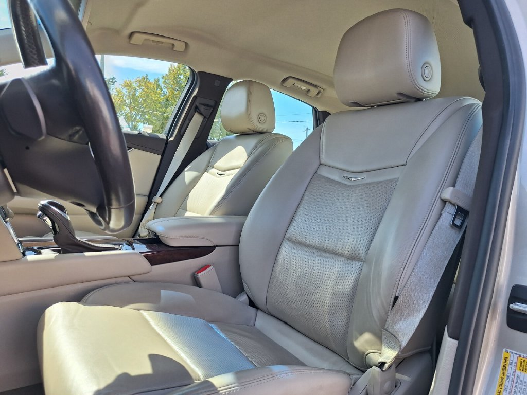 Used 2015 Cadillac XTS Luxury FWD image 23