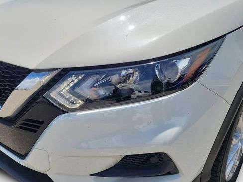 Used 2021 Nissan Rogue Sport SV FWD image 25