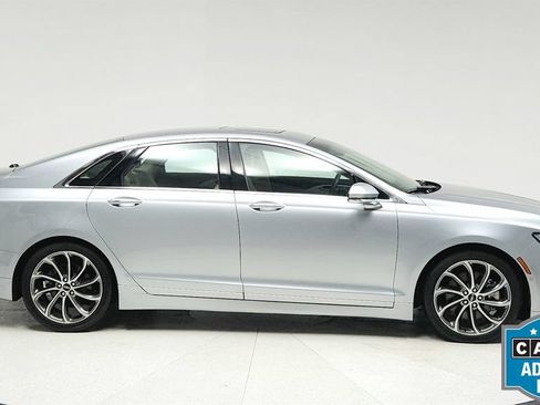 Used 2020 Lincoln MKZ Reserve FWD image 8