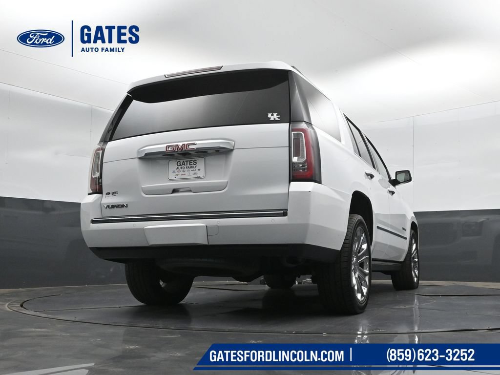 Used 2017 GMC Yukon Denali w/ Open Road Package AWD/4WD image 39