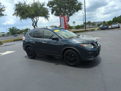 Used 2016 Nissan Rogue S w/ Appearance Package