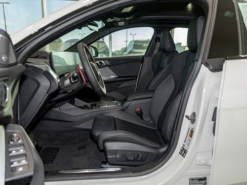 Used 2026 BMW M235i xDrive w/ Technology Package image 18