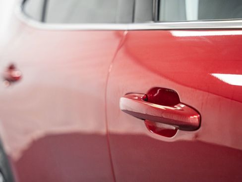 Used 2022 Ford Escape Titanium image 19