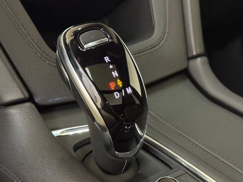 New 2025 Cadillac XT5 Premium Luxury image 34