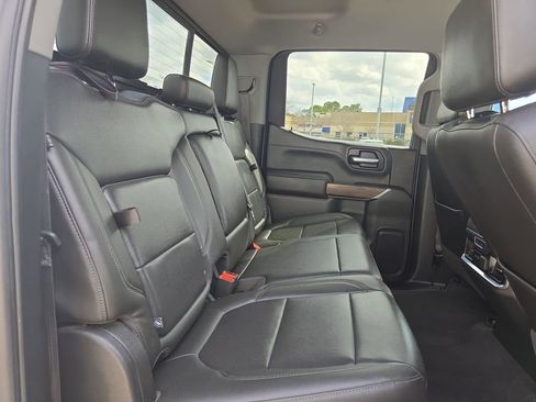 Used 2019 GMC Sierra 1500 SLT w/ SLT Premium Package image 29