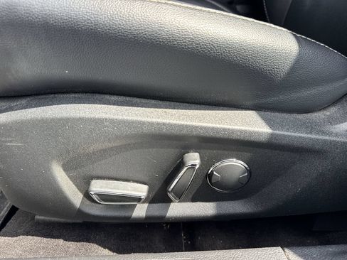 Used 2020 Ford Fusion Titanium AWD/4WD image 12