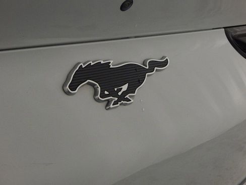 Used 2022 Ford Mustang Mach-E Select image 5