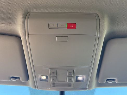 Used 2022 Volkswagen Atlas SE image 15