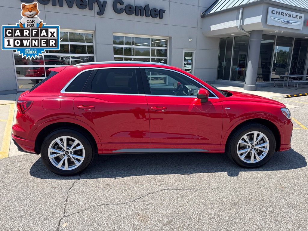 Used 2024 Audi Q3 2.0T Premium AWD/4WD image 3