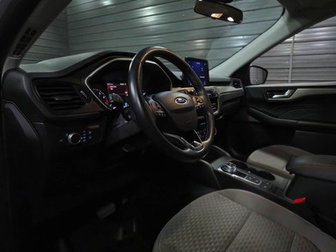 Used 2021 Ford Escape SE w/ Convenience Package image 10