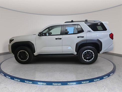 Used 2025 Toyota 4Runner TRD Off-Road Premium w/ Tow Technology Package image 9