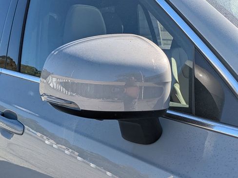 New 2026 Volvo XC90 B6 Plus w/ Protection Package Premier image 11