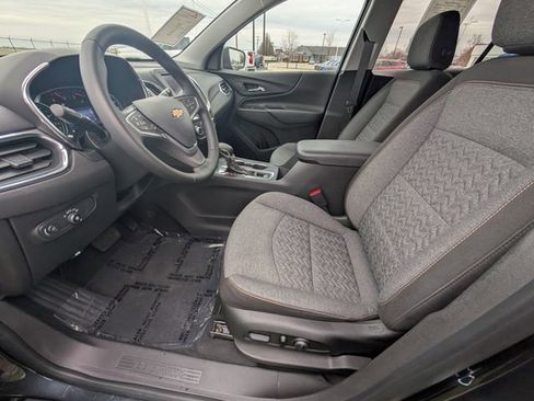 Used 2023 Chevrolet Equinox LT image 13