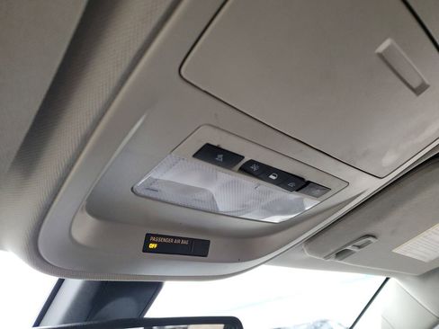 Used 2022 Chevrolet Colorado LT w/ Luxury Package image 24