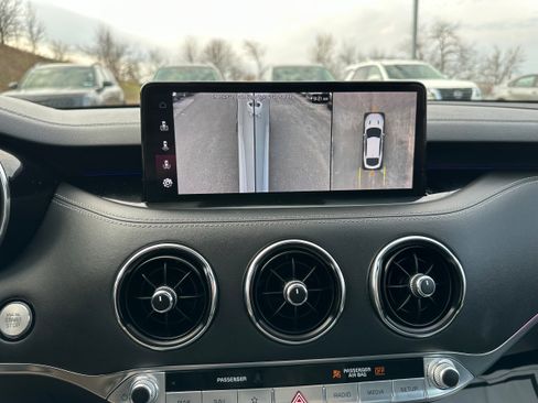 Used 2023 Kia Stinger GT2 image 50