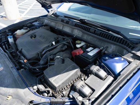 Used 2014 Ford Fusion SE FWD image 32