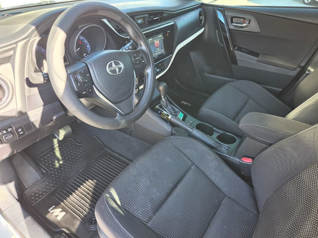 Used 2016 Scion iM FWD image 13