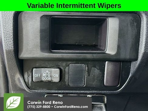 Used 2016 Toyota Tacoma SR5 w/ SR5 Appearance Package (DN) image 10