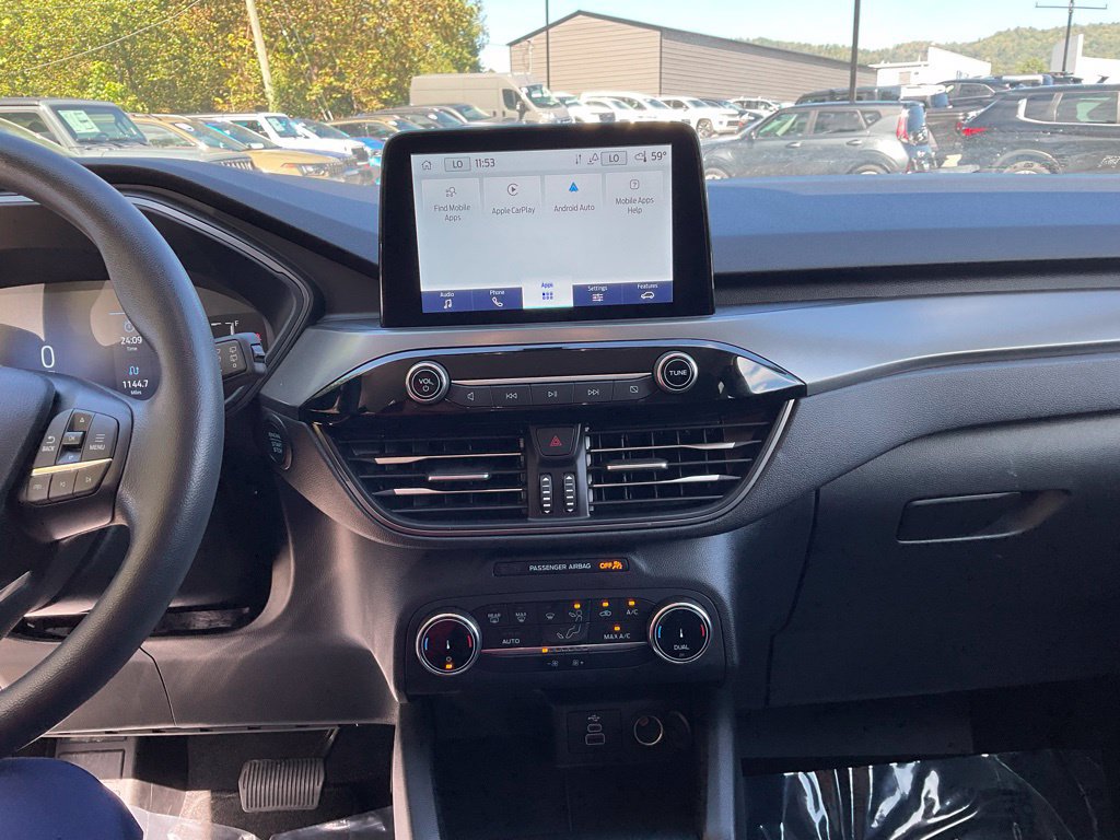 Used 2025 Ford Escape Active AWD/4WD image 16