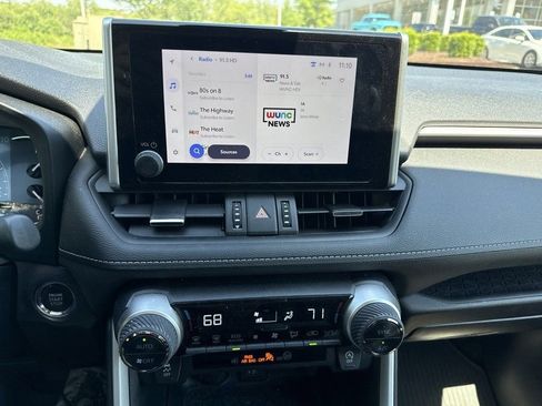 Used 2023 Toyota RAV4 XLE Premium FWD image 12
