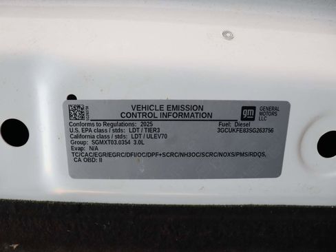 Certified 2025 Chevrolet Silverado 1500 LT Trail Boss w/ Convenience Package II image 7