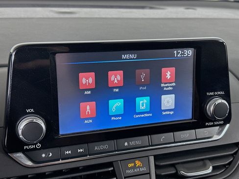 Used 2023 Nissan Altima 2.5 S FWD image 21