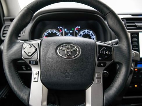 Used 2022 Toyota 4Runner Limited AWD/4WD image 24