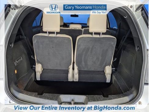 Used 2018 Ford Explorer Limited image 19