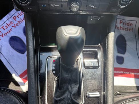 Certified 2024 Jeep Compass Latitude AWD/4WD image 31