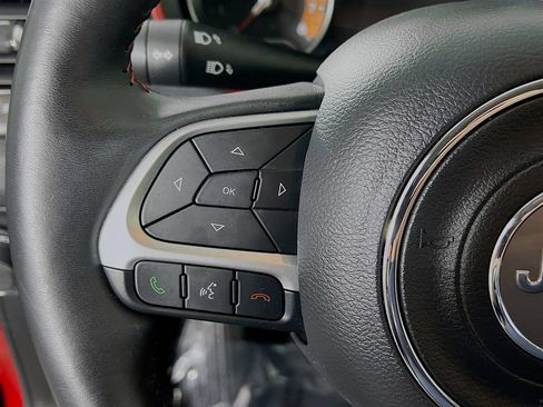 Used 2019 Jeep Compass Trailhawk w/ Cold Weather Group AWD/4WD image 24