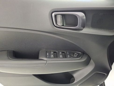 New 2026 Hyundai Venue SEL FWD image 10