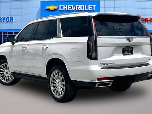 Used 2024 Cadillac Escalade Premium Luxury w/ Performance Package AWD/4WD image 4