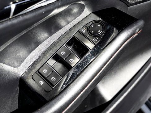 Used 2024 MAZDA MAZDA3 s image 11