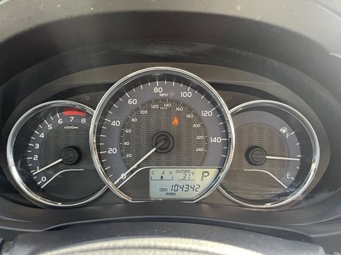 Used 2016 Toyota Corolla LE image 15