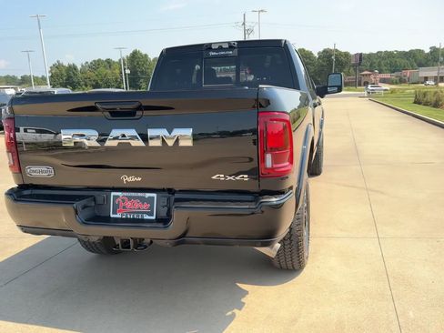 Used 2025 RAM 2500 Limited image 8