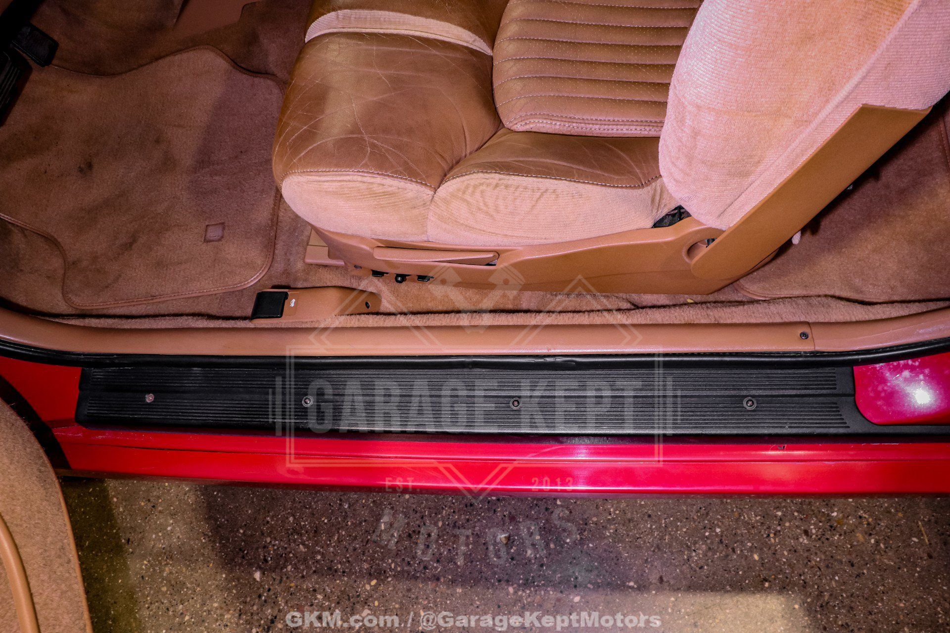 Used 1990 Pontiac Grand Prix SE FWD image 99