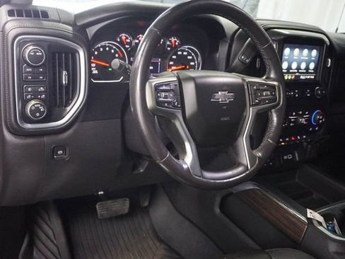 Used 2021 Chevrolet Silverado 1500 RST AWD/4WD image 7