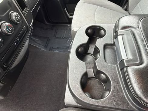 Used 2024 RAM 1500 Classic SLT image 13