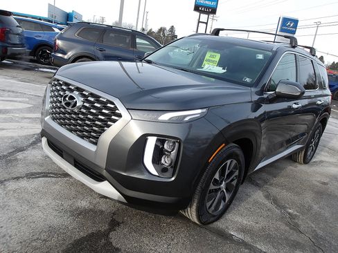 Used 2022 Hyundai Palisade SEL image 3