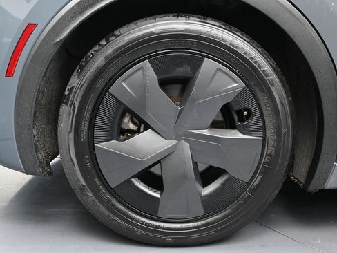 Used 2024 Toyota Prius LE image 13